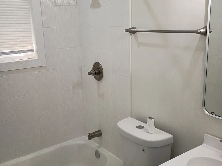 2901 Nathan Ave #B-411 — Photo 17
