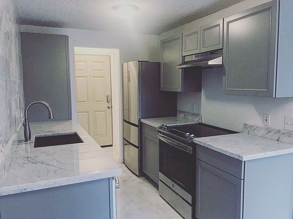 4th image of 12516 NE 117th Pl APT C2