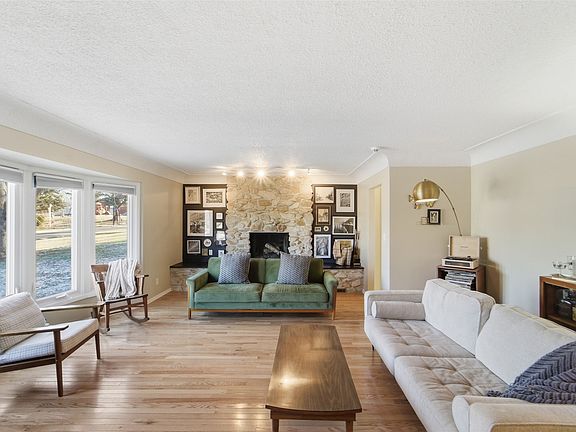 2nd image of 6312 Franklin Ave