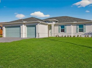 615 SW 26th Terrace Cpe, Coral, FL 33914