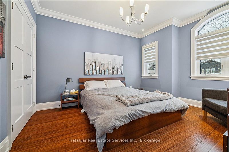Burlington House for rent - 5 Bedrooms — photo 33