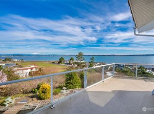 8018 Chinook Way, Blaine, WA 98230