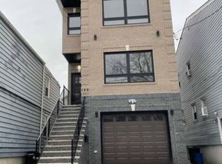 188 6th St APT 1, Harrison, NJ 07029