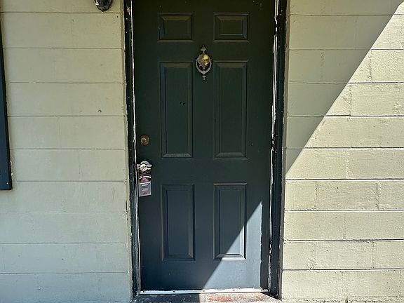3rd image of 4723 W Anita Blvd