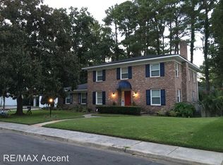 306 Early St, Savannah, GA 31405