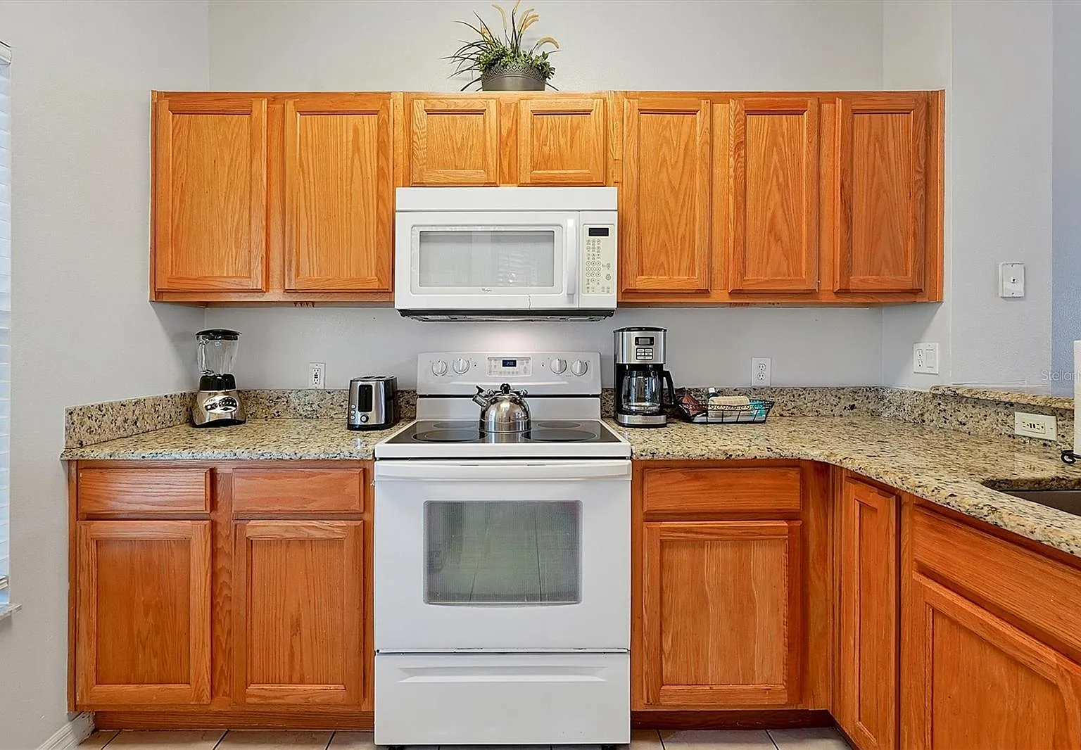 2 bed, 2.5 bath, 1183 sqft, $2,000 — Photo 3