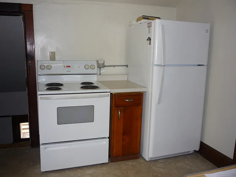 503 Oak Ave S #B — Photo 5