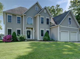 389 Village St, Bristol, CT 06010