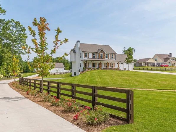 637 Lovell Rd, Temple, GA 30179