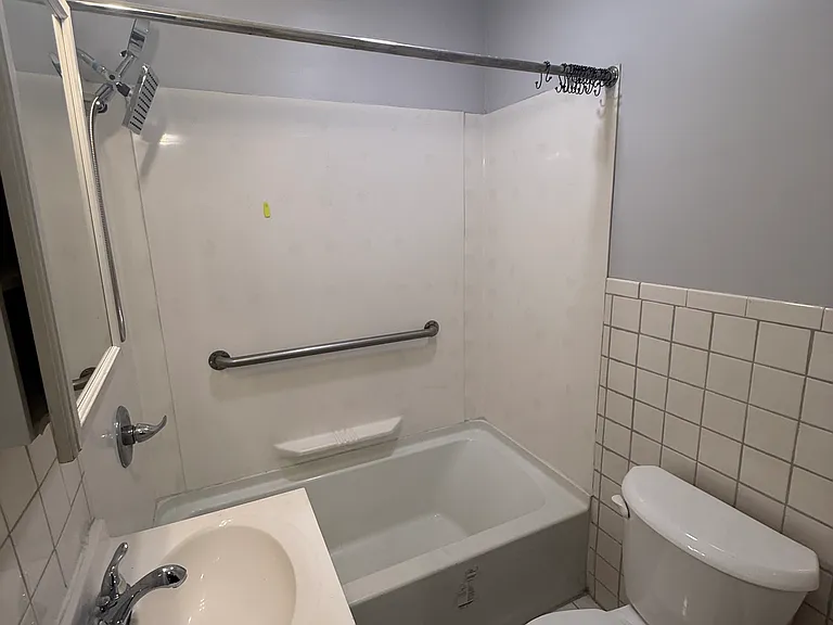 412 Gravel Pond Rd #5 — Photo 3