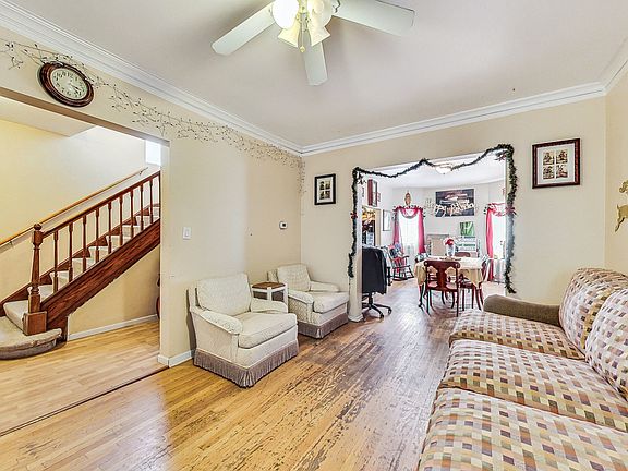 4th image of 543 N Lawler Ave