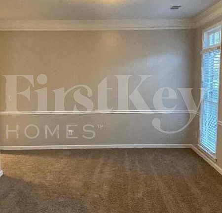 3rd image of 2349 Woodleaf Ct