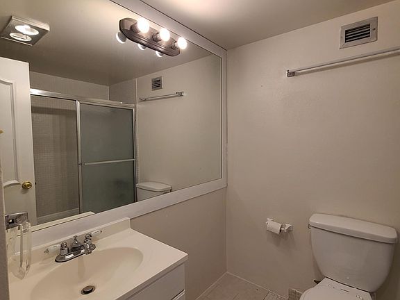 5th image of 7510 Hornwood Dr APT 901
