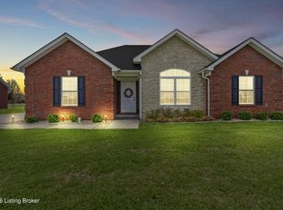 83 Cormans Crossing Blvd, Coxs Creek, KY