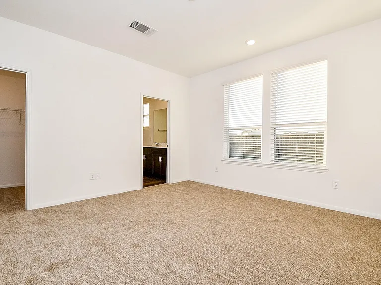 17867 Baleage Ln — Photo 16