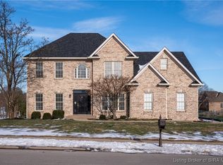 3045 Wolf Lake Blvd, New Albany, IN 47150