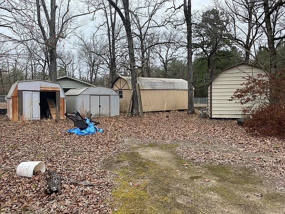 4th image of 4606 Oakwood Dr