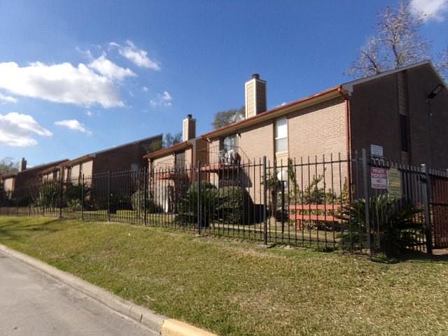 1st image of 12955 Woodforest Blvd APT 25