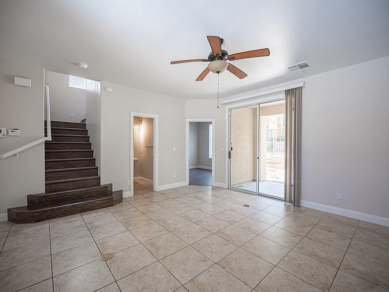8967 Ellenbrook St — Photo 14