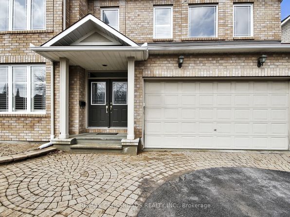 10 Tierney Dr, Ottawa, ON K2J 4W2