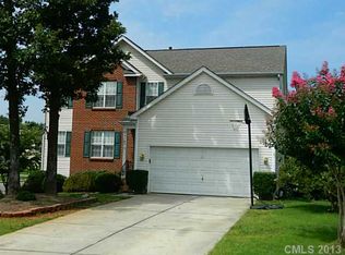 13305 Flowing Brook Ct, Charlotte, NC 28273