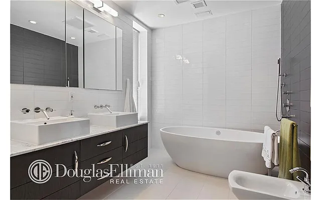 Rented by Douglas Elliman | media 6
