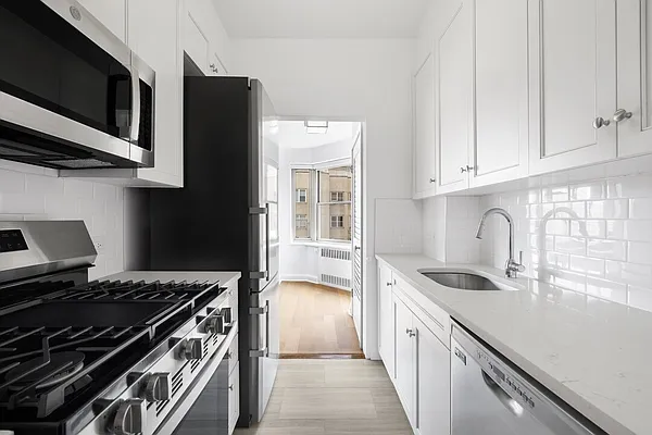 Rented by Rudin Management Company, Inc. | media 31