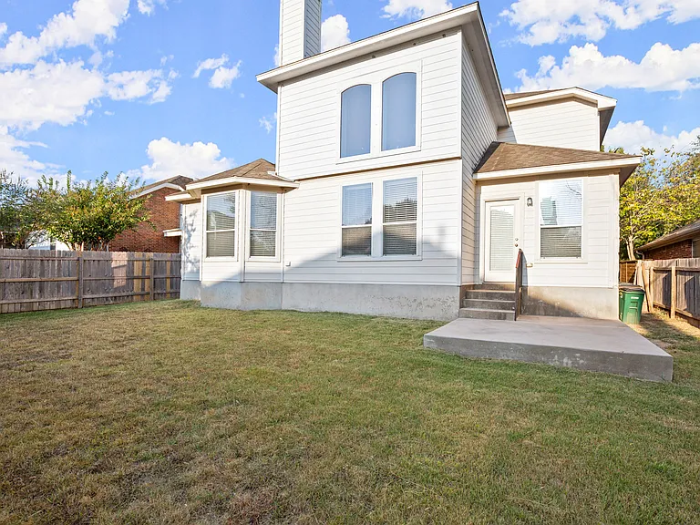 10105 Wind Cave Trl — Photo 23