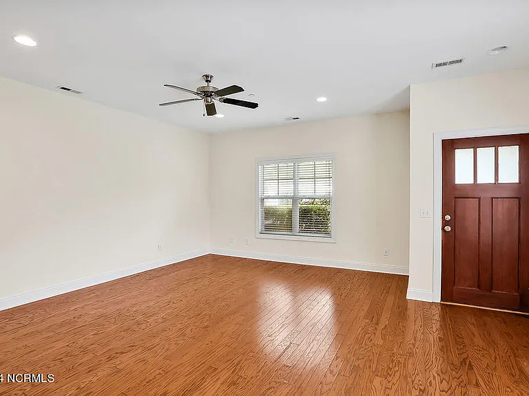 1217 Inman Park Ln — Photo 5