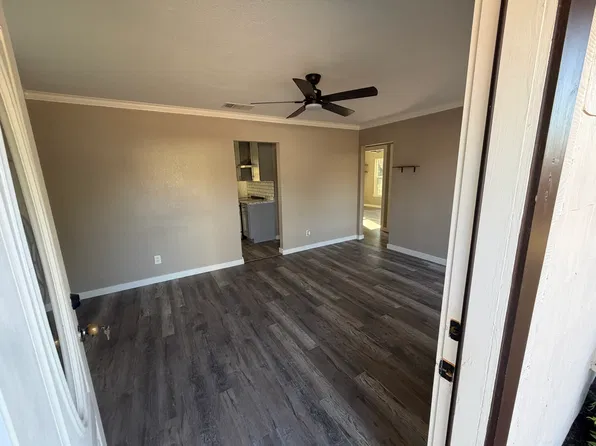 2414 Hanna Ave, Fort Worth, TX 76164