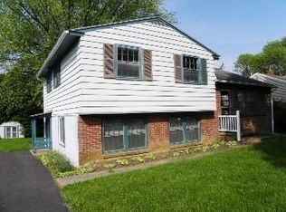 44 Glen Oaks Dr, Lancaster, PA 17603