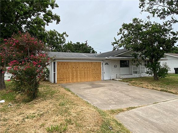 2nd image of 234 Caribbean Dr