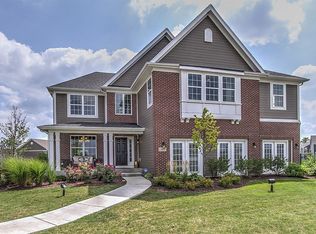 13651 Amelia Dr, Lemont, IL 60439