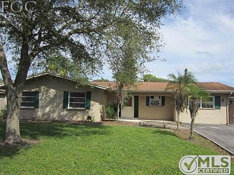 2nd image of 6343 Saint Andrews Cir S