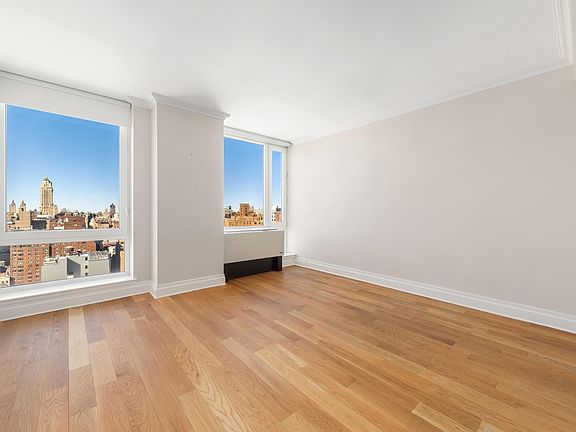 5th image of 300 E 77th St APT 22B