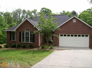 131 Woodford Way SE, Calhoun, GA 30701