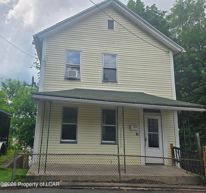 1st image of 1813-1815 Cedar & Rear Ave