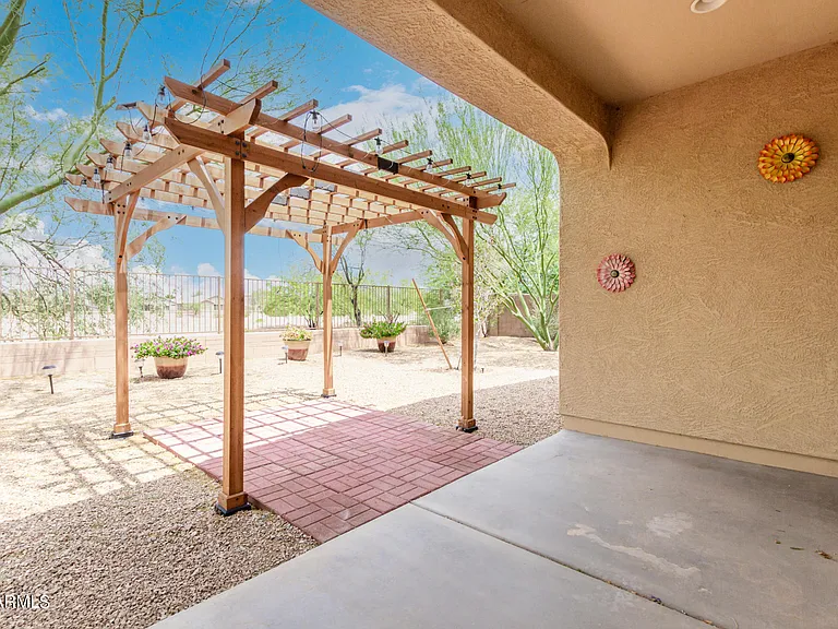 1008 W Deoni Trl — Photo 27