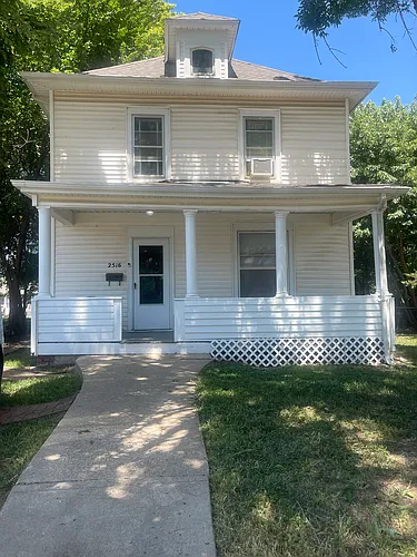 2516 Wirt St Photo 1