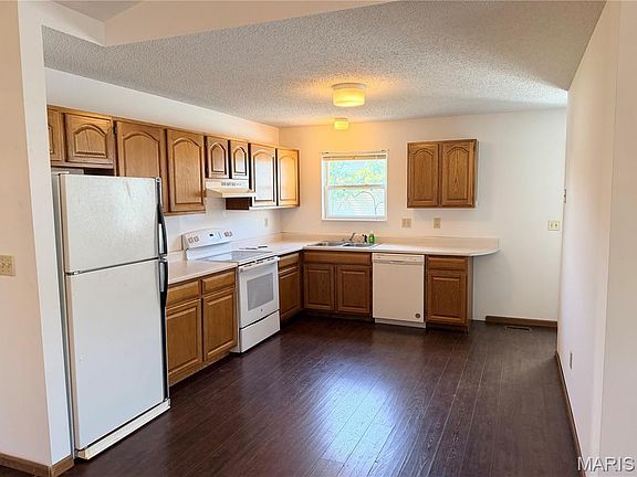 3rd image of 4152 Jane Ln