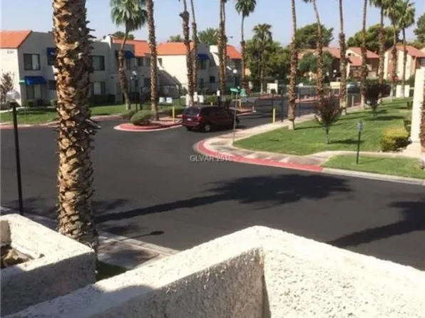 4361 Sanderling Cir Unit 34, Las Vegas, NV 89103