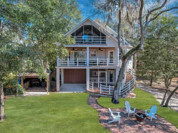 282 Happy Landing Rd, Waynesville, GA 31566