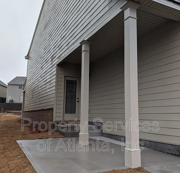 738 Galveston Way — Photo 3