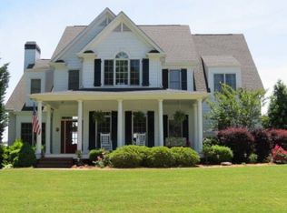 188 Riverview Dr, Dawsonville, GA