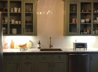 54 Norris St, Hamden, CT 06517