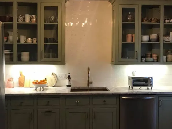 54 Norris St, Hamden, CT 06517