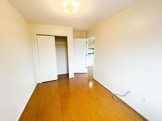 Rented by Showcase Realty | media 10