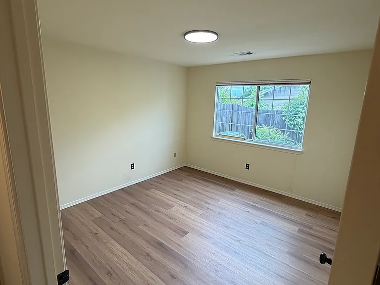 4314 Lynbrook Loop #2 — Photo 21