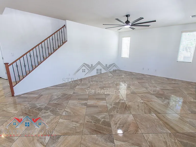 7311 N 90th Ave — Photo 21