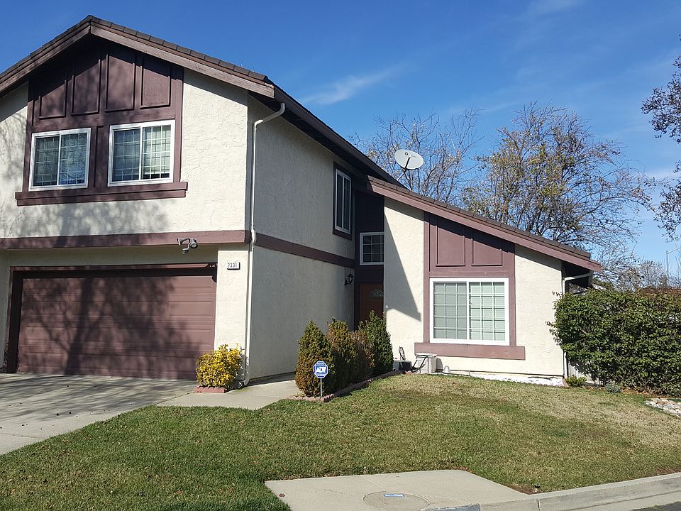 1st image of 2331 Sweetwater Dr